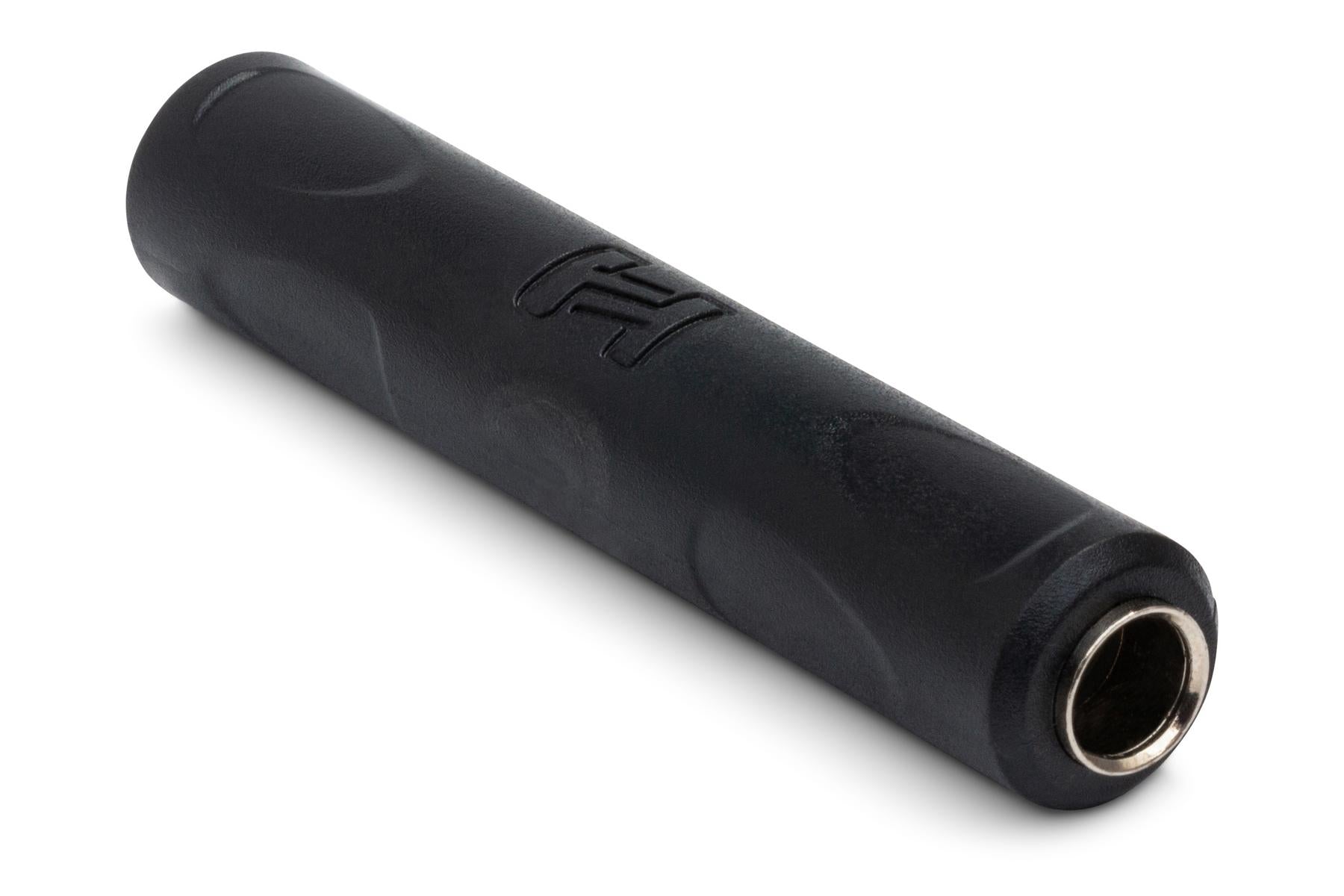 Hosa GPP-105 Coupler, 1/4 inch TRS to Same
