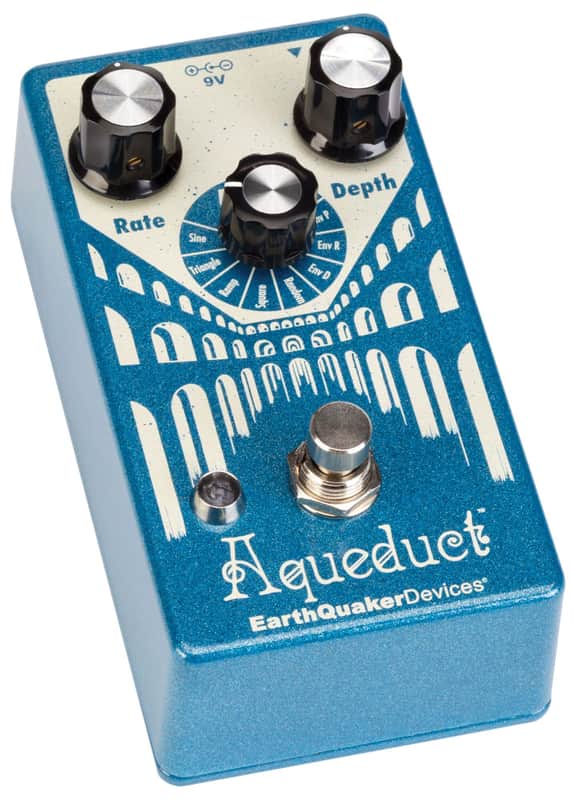 Earthquaker Aqueduct Vibrato